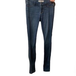𝅺SUPER Skinny Hollister Jeans